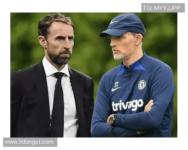 纳尼自曝险些加盟巴萨和曼城被莫耶斯劝留曼联却长期遭冷藏 纳尼自曝险些加盟巴萨和曼城被莫耶斯劝留曼联却长期遭冷藏